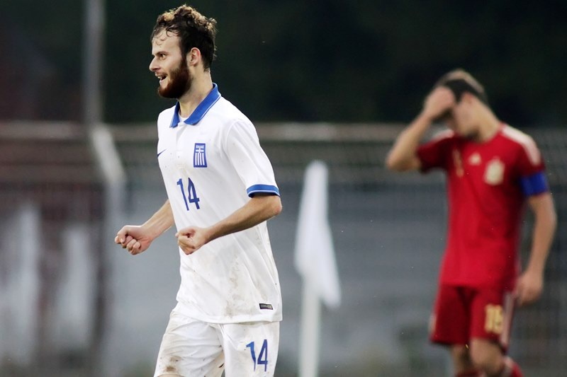 Ήττα για τη Νέων, 3-2 από Ισπανία (photos)