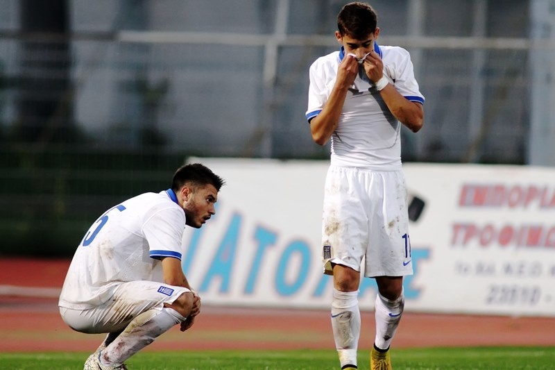 Ήττα για τη Νέων, 3-2 από Ισπανία (photos)
