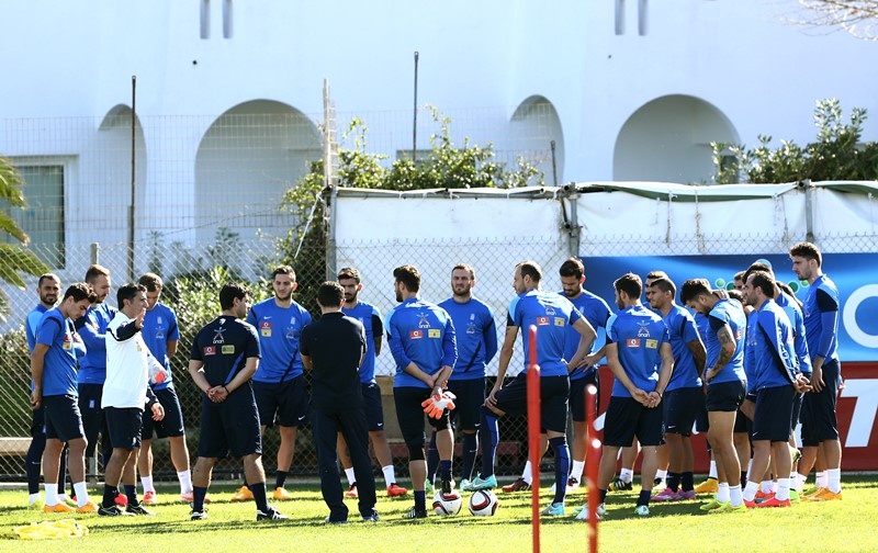 Ελλάδα: Θλάση ο Καρέλης! (photos)