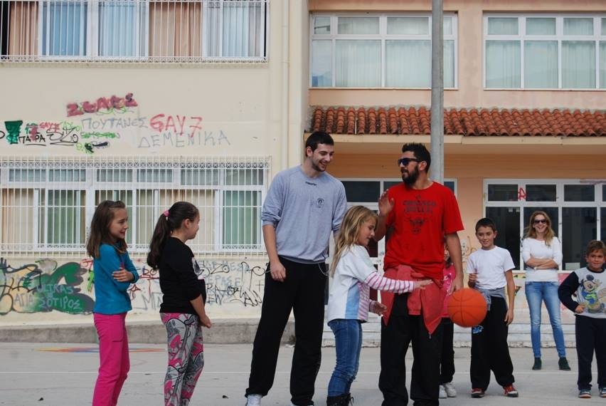 Απόλλωνας Πατρών: Έπαιξαν μπάσκετ στα Δεμένικα (photos)