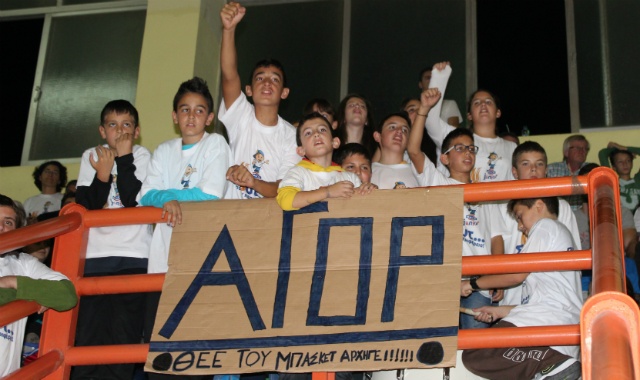 Ρέθυμνο: Αυτή είναι κερκίδα! (photos)