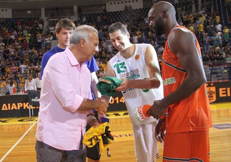 «Nick Galis Cup»: Δημοπρατούνται οι φανέλες (photos)