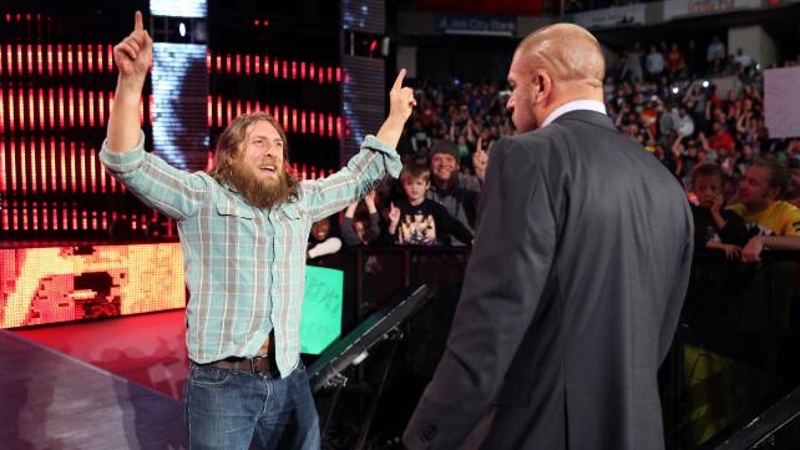 Raw: Γύρισε ο Daniel Bryan! (videos+photos)