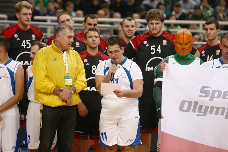 Παναθηναϊκός – Μπάγερν Μονάχου: Η One Team στο ΟΑΚΑ (photos+videos)