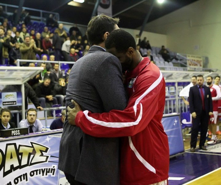 Τρίκαλα BC: Η βράβευση του Γιούινγκ Τζούνιορ (video+photos)