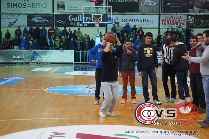 Τρίκαλα BC: Ο πιο εύστοχος φίλαθλος (photos)