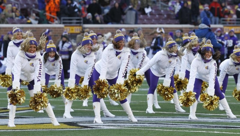 NFL: Τελευταίες παραστάσεις για Cheerleaders (photos)