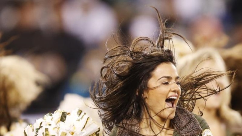 NFL: Τελευταίες παραστάσεις για Cheerleaders (photos)