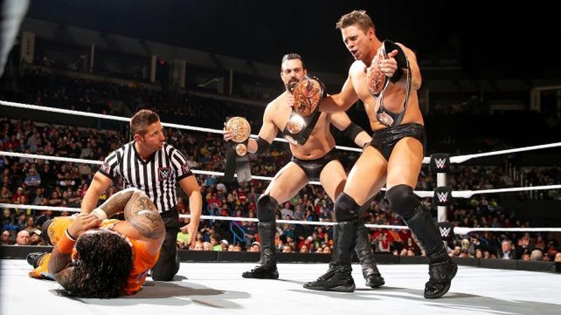 SmackDown: «Πινελιές» από Santino Marella (photos+videos)