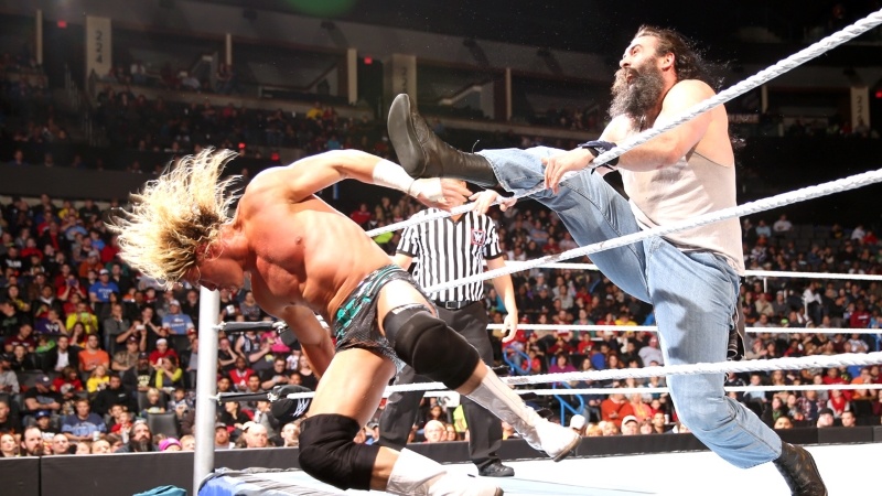 SmackDown: «Πινελιές» από Santino Marella (photos+videos)