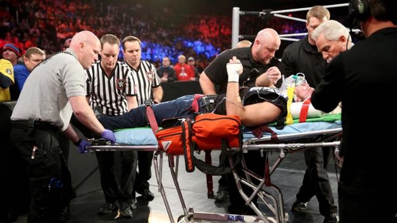 SmackDown: «Πινελιές» από Santino Marella (photos+videos)