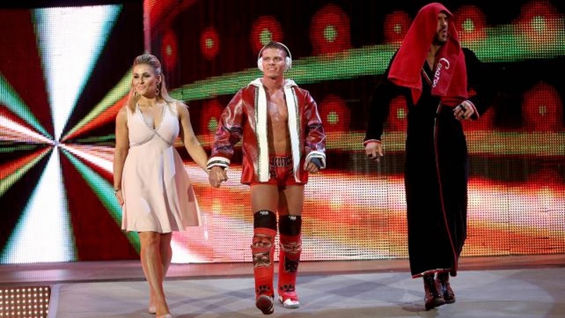 SmackDown: «Πινελιές» από Santino Marella (photos+videos)