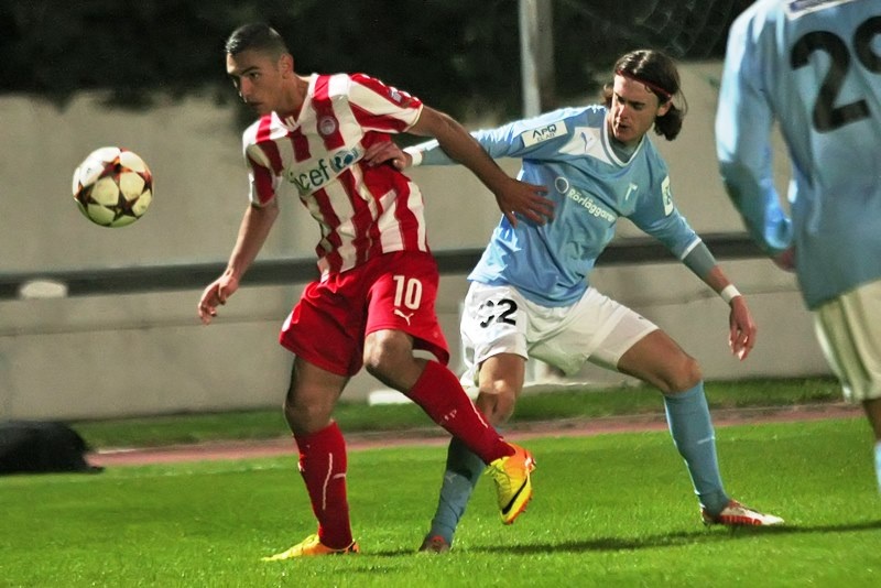 Ολυμπιακός: Έκλεισαν θετικά οι νέοι, 2-0 τη Μάλμε (photos)