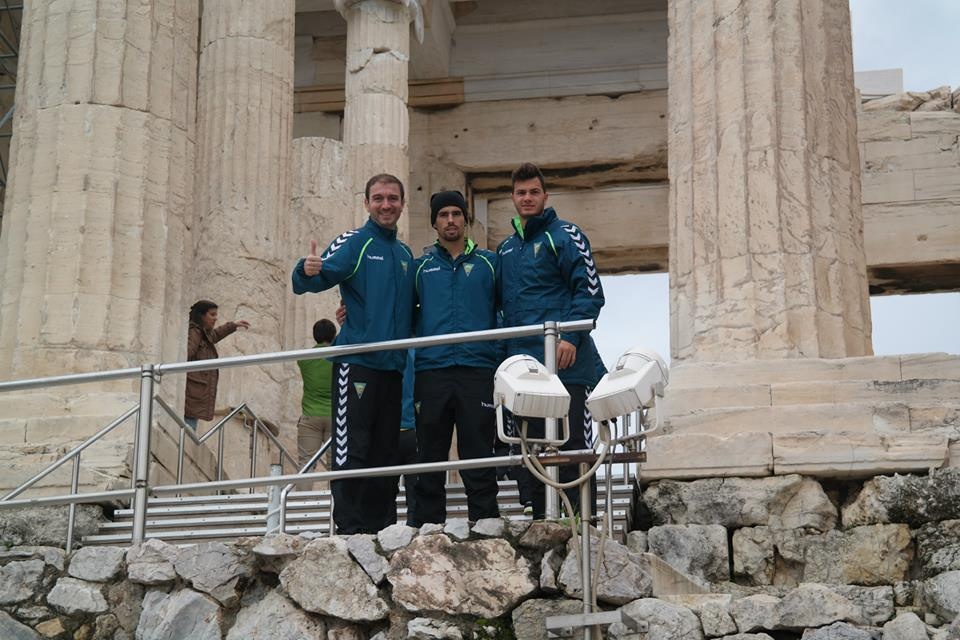 Στον Ιερό Βράχο της Ακρόπολης  η Εστορίλ (photos)