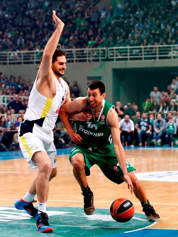 Κλέιζα στο Onsports: «Δεν εκπλήσσομαι με τον… κορυφαίο Παναθηναϊκό» (photos+videos)