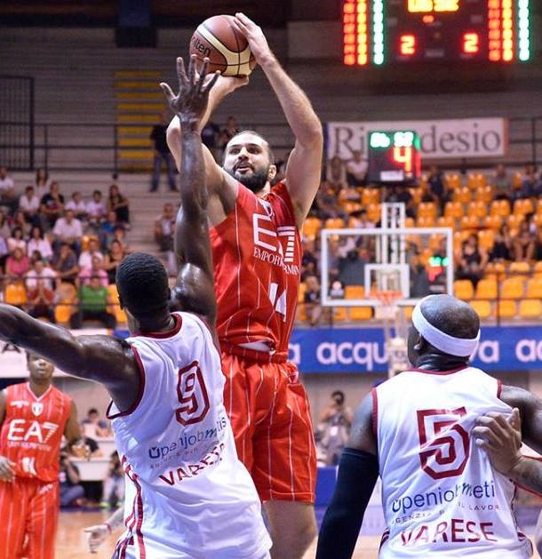 Κλέιζα στο Onsports: «Δεν εκπλήσσομαι με τον… κορυφαίο Παναθηναϊκό» (photos+videos)