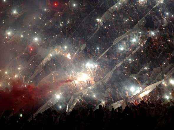 Μαγική βραδιά για την Ρίβερ Πλέιτ (video+photos)