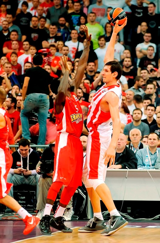 Μαριάνοβιτς στο Onsports: «Σχολείο ο Ολυμπιακός για Ερυθρό Αστέρα» (photos+videos)