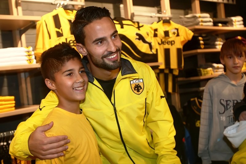 ΑΕΚ: Λατρεία στη Νέα Φιλαδέλφεια (photos)