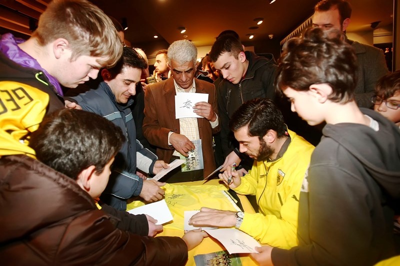 ΑΕΚ: Λατρεία στη Νέα Φιλαδέλφεια (photos)