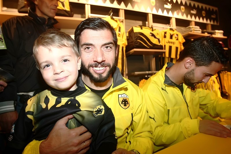 ΑΕΚ: Λατρεία στη Νέα Φιλαδέλφεια (photos)