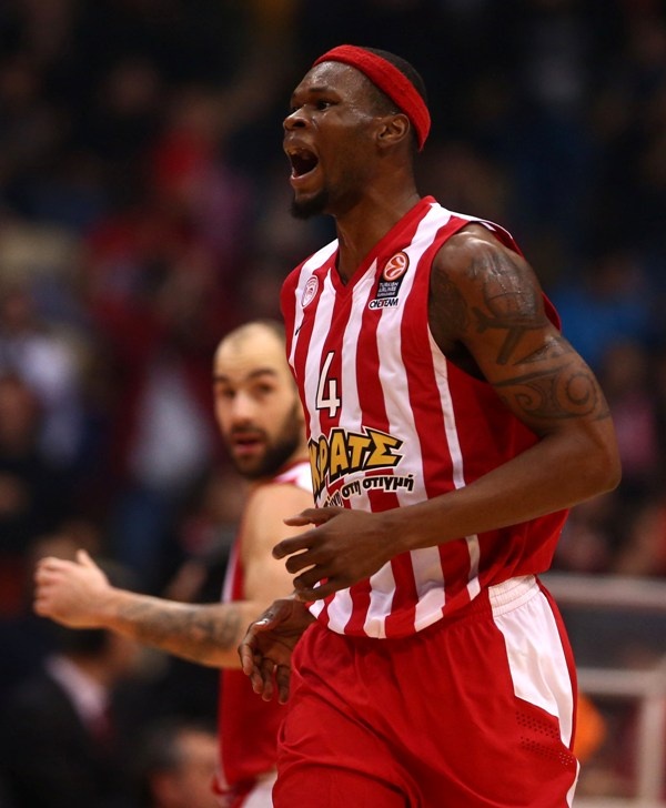 Ολυμπιακός: Το τρίποντο του Πέτγουεϊ (video+photos)