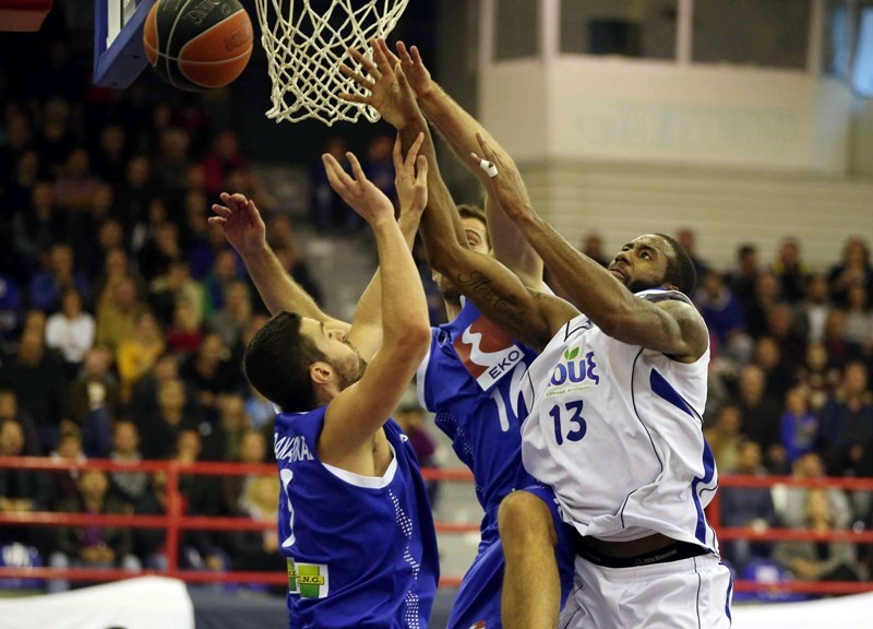 Basket League: Κόροιβος Αμαλιάδας - Πανελευσινιακός 73-74 (photos)