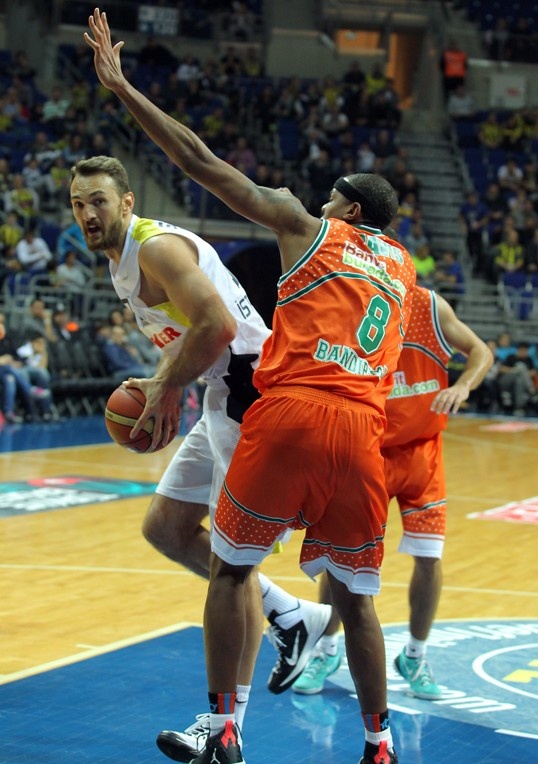 Φενέρμπαχτσε Ούλκερ: Στο παρά... ένα «100άρα» (photos)