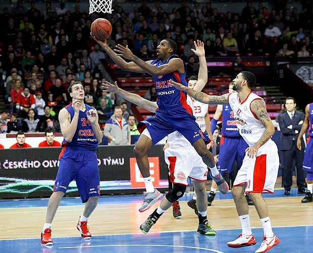 ΤΣΣΚΑ Μόσχας: 10/11 στη VTB League (photos+video)