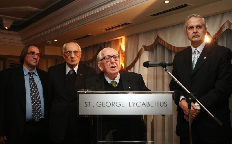 Παναθηναϊκός: Επίτιμος πρόεδρος των παλαιμάχων ο Μακρόπουλος (photos)