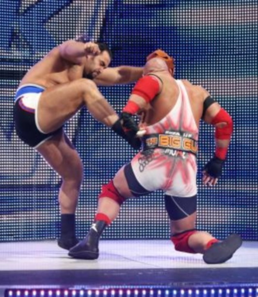 SmackDown: Επιμένει ο Dean Ambrose (videos+photos)