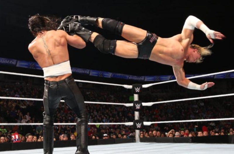SmackDown: Επιμένει ο Dean Ambrose (videos+photos)