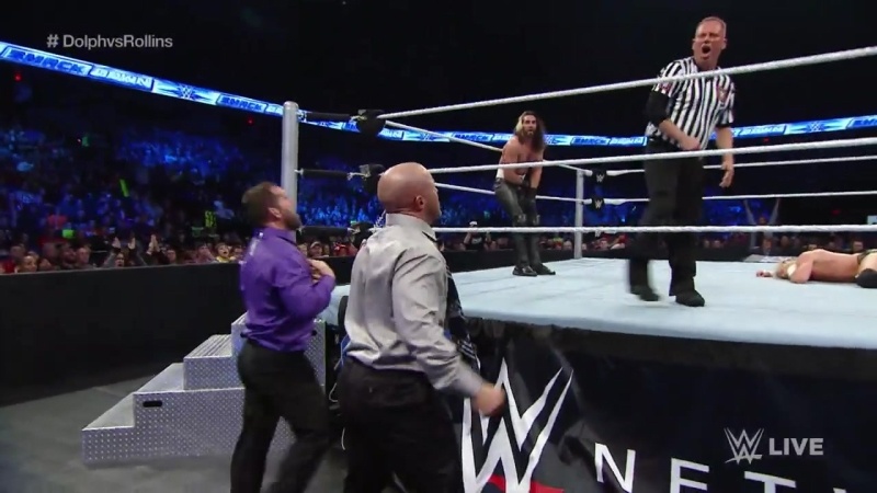 SmackDown: Επιμένει ο Dean Ambrose (videos+photos)