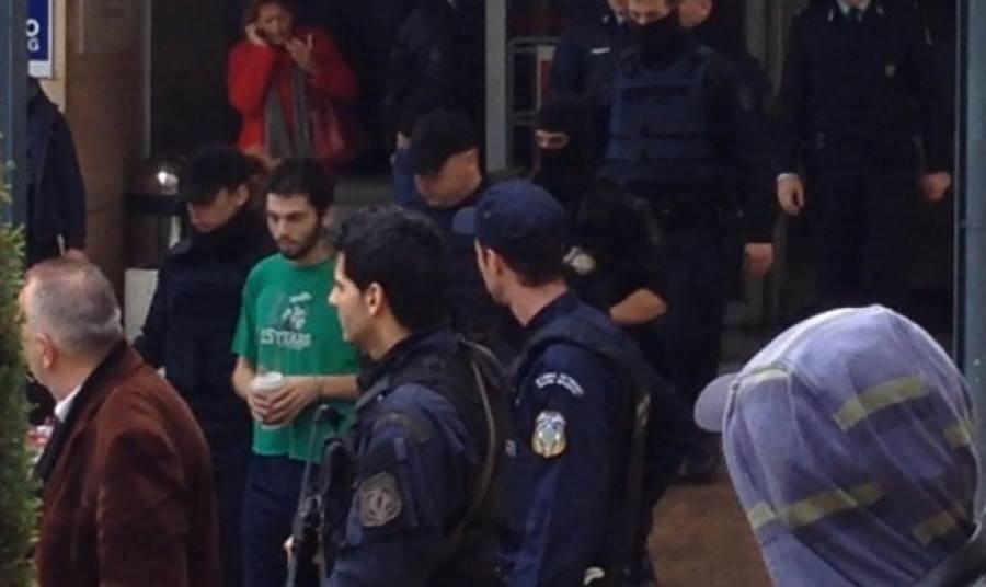 Με συνδεσμικό μπλουζάκι ο Ρωμανός! (photo)