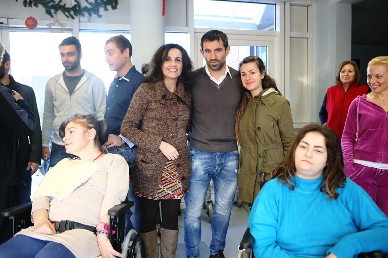 Εθνική Ελλάδας: Επίσκεψη στο σύλλογο Συνδρόμου Down (photos)