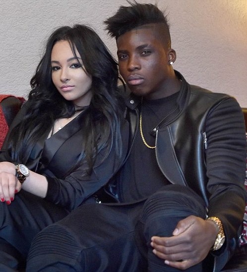 Λίβερπουλ: Ξεχωρίζει σε καλλιστεία η κοπέλα του Ότζο (photos)