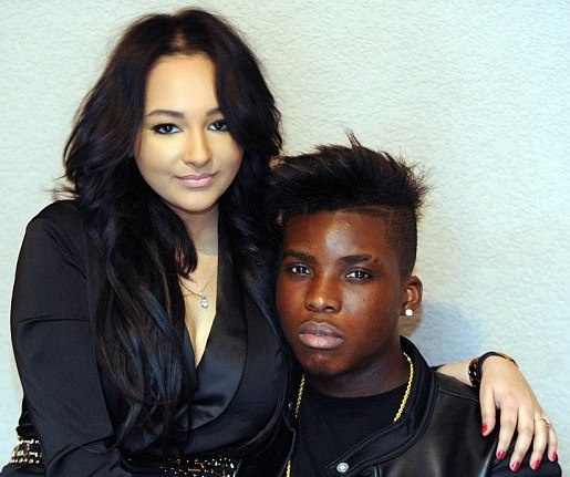 Λίβερπουλ: Ξεχωρίζει σε καλλιστεία η κοπέλα του Ότζο (photos)