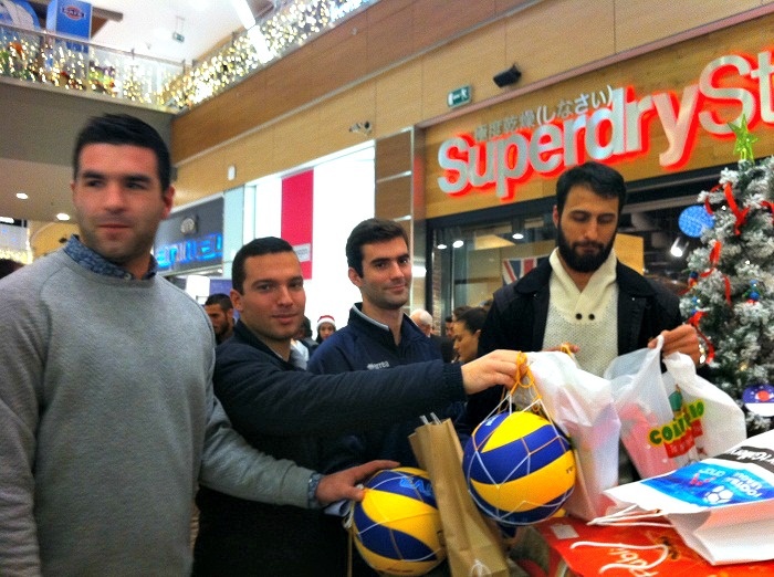 Volleyleague ΟΠΑΠ: ΕΣΑΠ και αθλητές υποστήριξαν τα «Eυχοστολίδια» (photos)