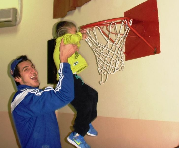 Ρέθυμνο: Μοίρασε δώρα και αγάπη (photos)