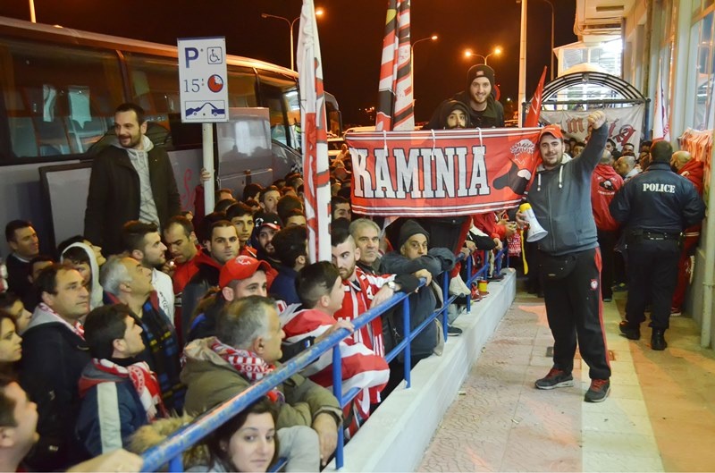 Ολυμπιακός: Αποθέωση στην Μυτιλήνη (photos)