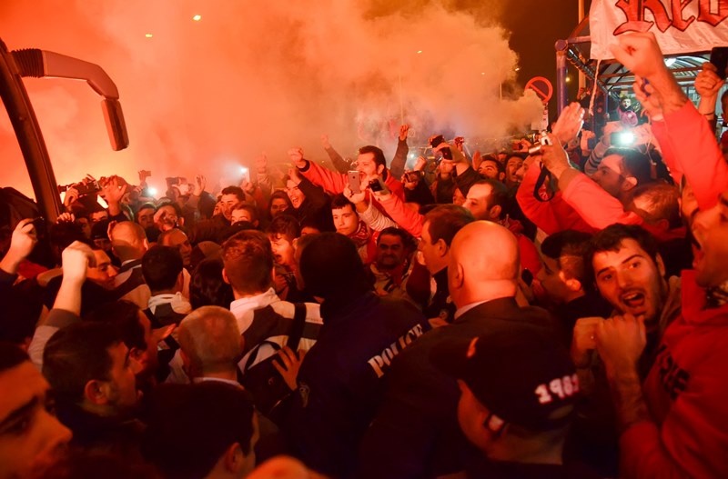 Ολυμπιακός: Αποθέωση στην Μυτιλήνη (photos)