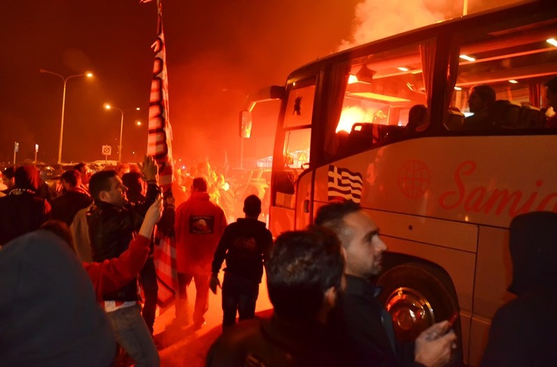 Ολυμπιακός: Αποθέωση στην Μυτιλήνη (photos)
