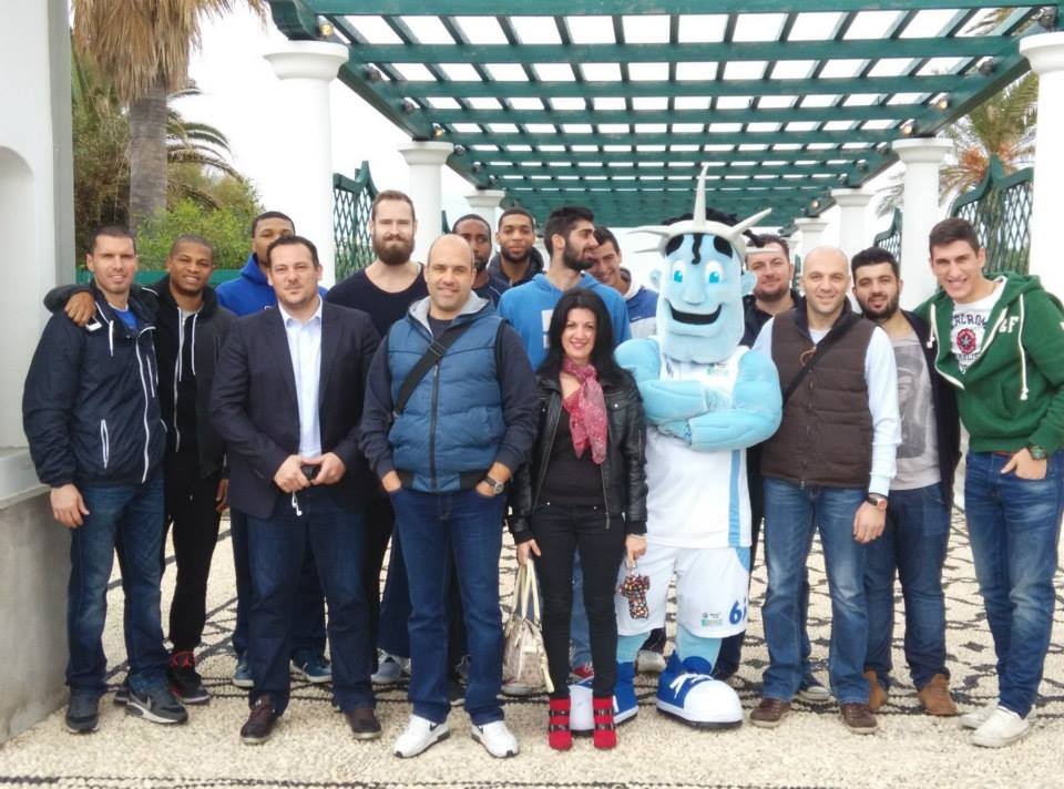 Κολοσσός Ρόδου: Έγιναν ξανά παιδιά (photos)