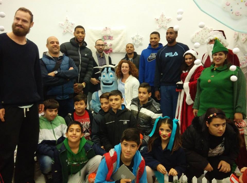 Κολοσσός Ρόδου: Έγιναν ξανά παιδιά (photos)