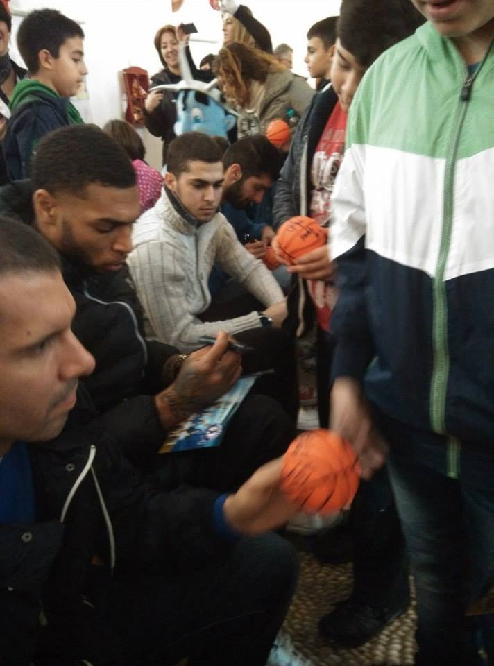 Κολοσσός Ρόδου: Έγιναν ξανά παιδιά (photos)