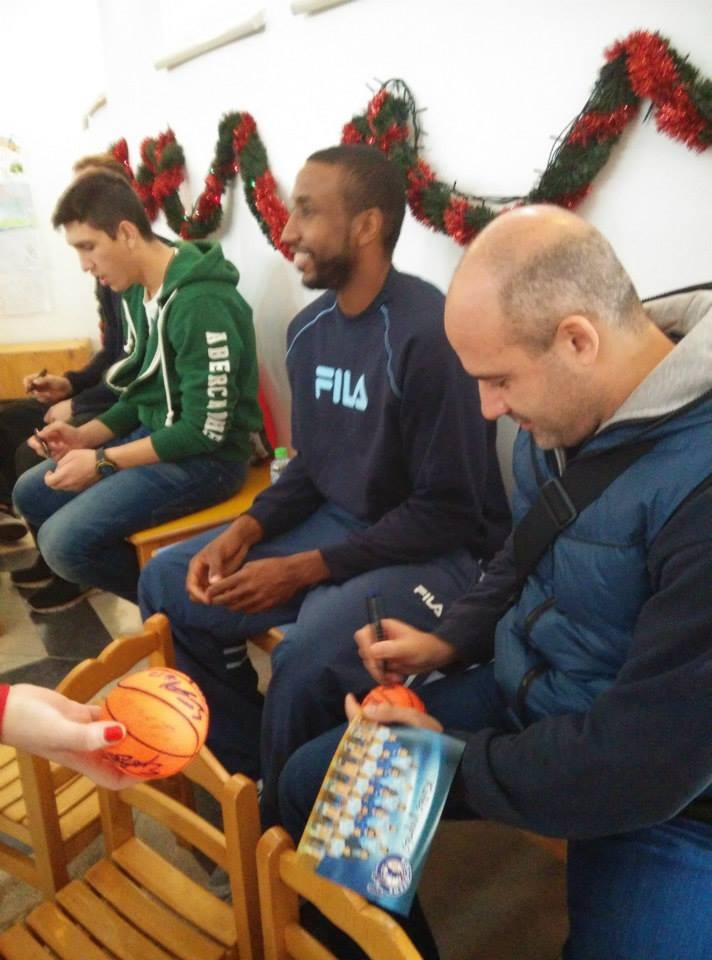 Κολοσσός Ρόδου: Έγιναν ξανά παιδιά (photos)