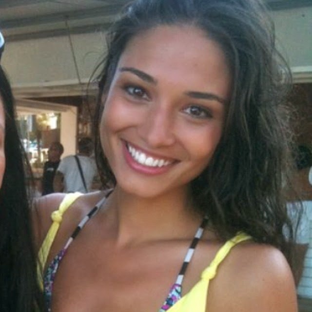 Αστέρας της Τσέλσι «σκόραρε» ... παράνομα με την Μις Ολλανδία   (photos)