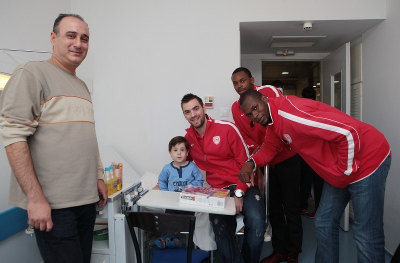 Ολυμπιακός: Χαρά στα παιδιά (photos)