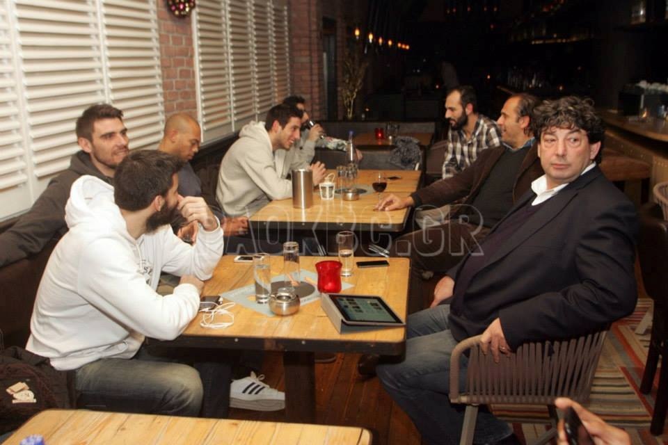 ΠΑΟΚ: Δείπνο με Χαραλαμπίδη (video+photos)