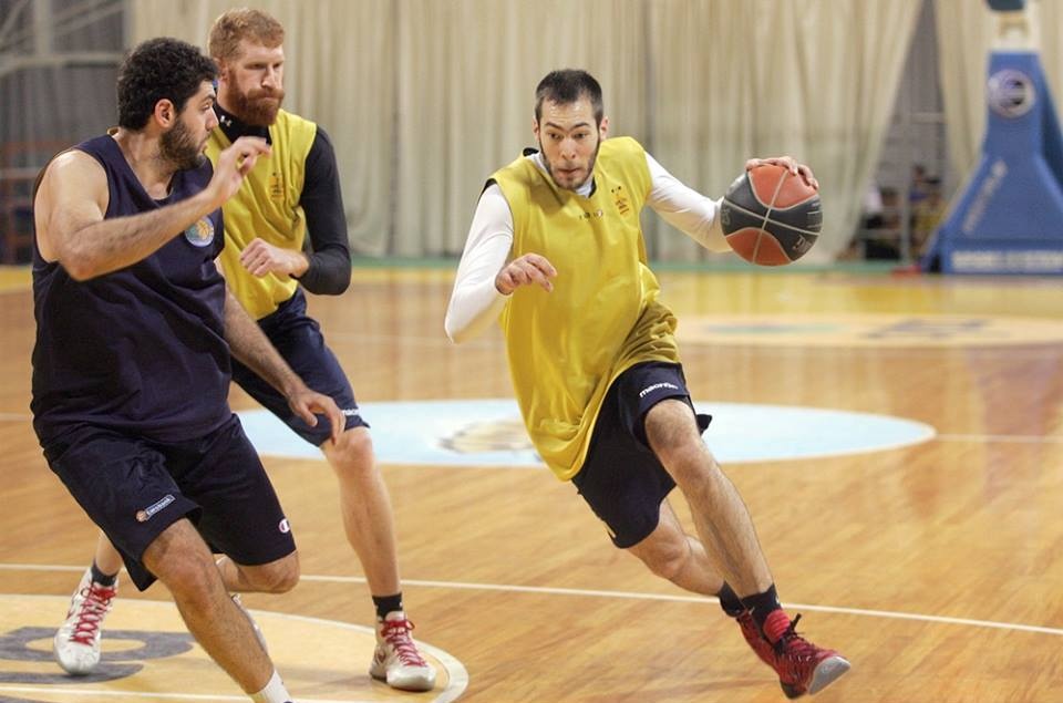 Άρης: Χωρίς Βεζένκοφ, Σίμτσακ με Μαχητές (photos)